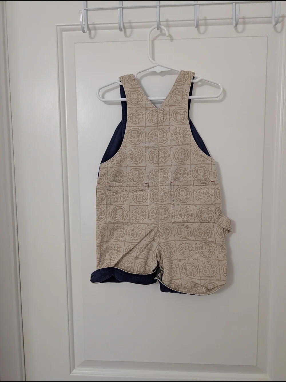 Y2K Gymboree Beige Patterned Short Overalls with Navy Trim 18-24m